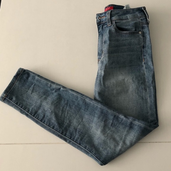 Guess jeans. Blue. US 26. - Picture 7 of 8
